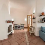 Villa Golfo Degli Angeli