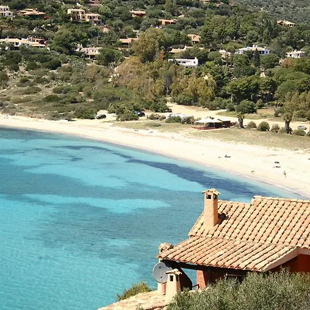 Golfo Degli Angeli 别墅