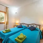 Golfo Degli Angeli Villa