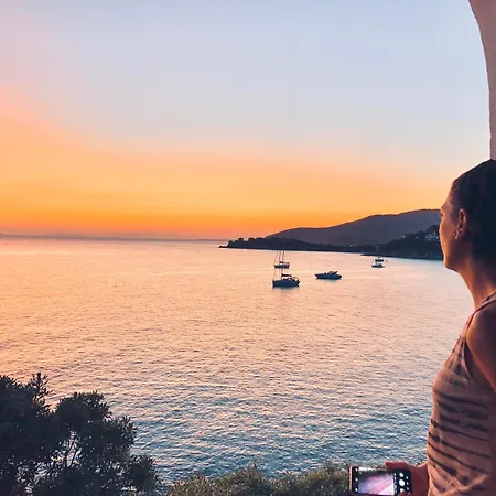 Golfo Degli Angeli Villa *